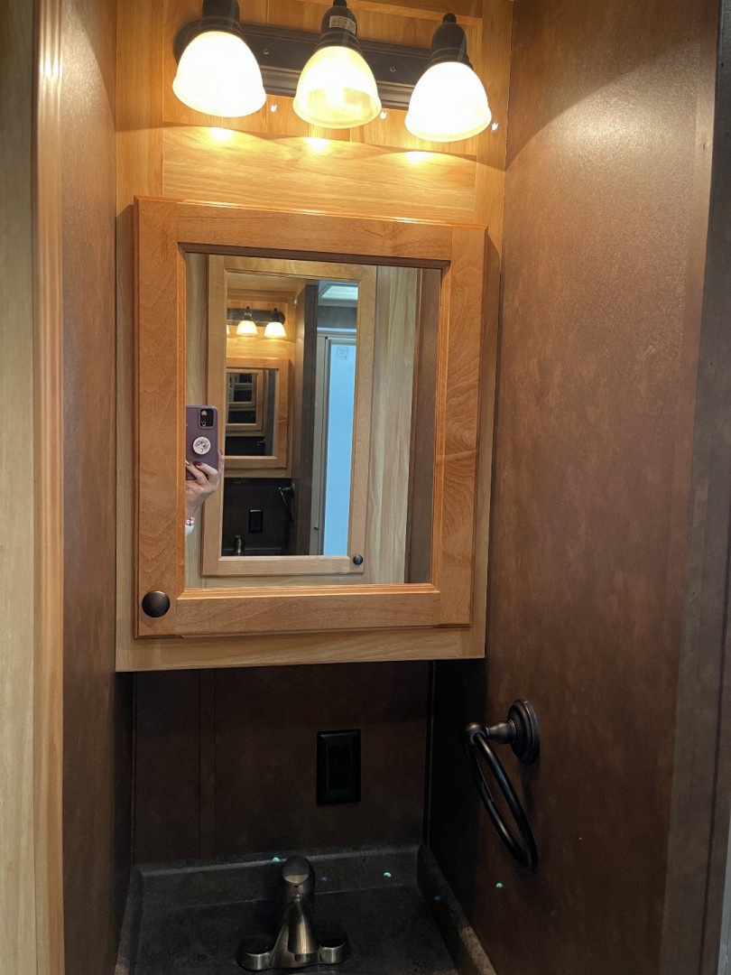 Used 2022 Exiss Trailers 7310 GLIDE Horse Trailer