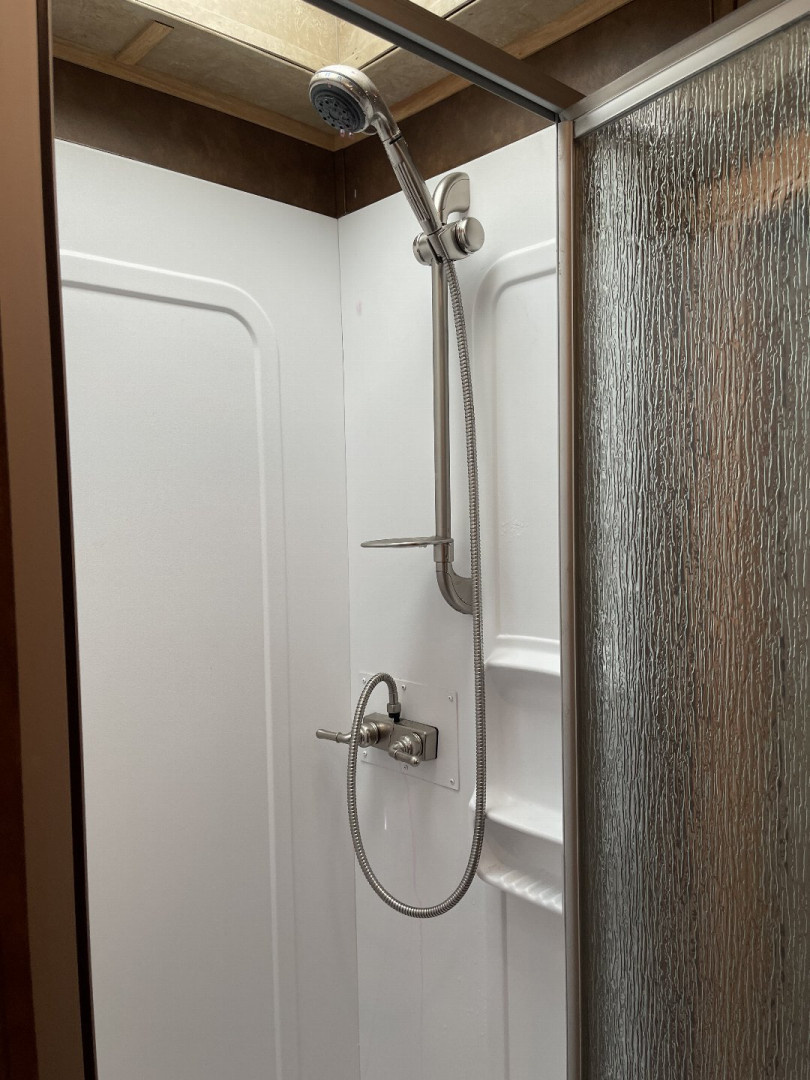 Used 2022 Exiss Trailers 7310 GLIDE Horse Trailer