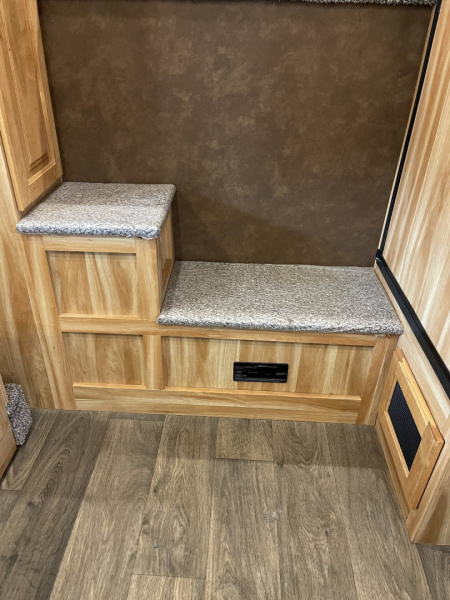 Used 2022 Exiss Trailers 7310 GLIDE Horse Trailer