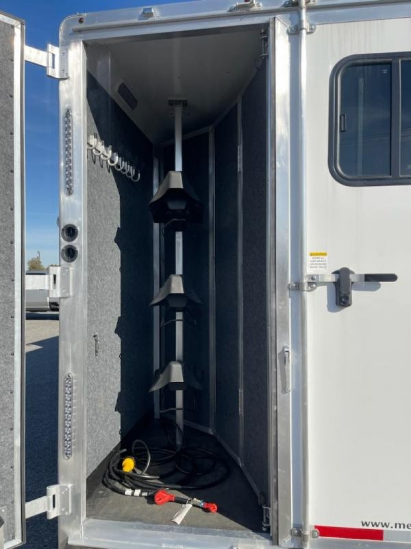 New 2024 Merhow Trailers 7309 RK-SLIDE Horse Trailer