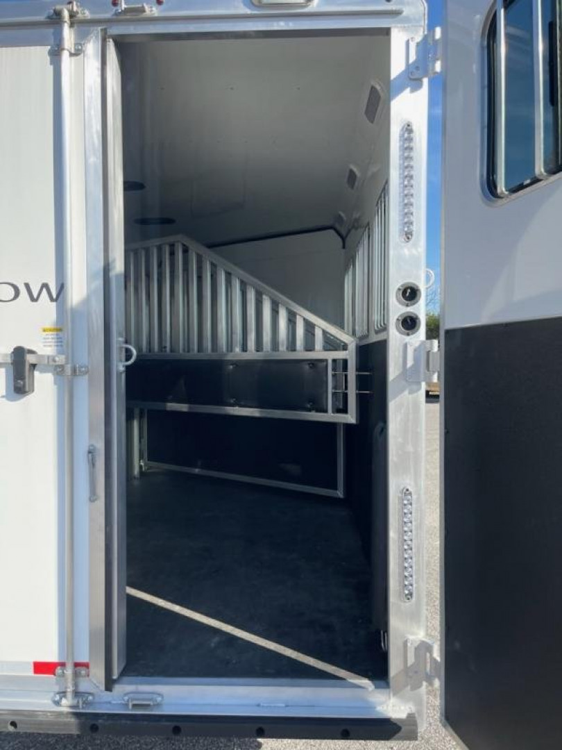New 2024 Merhow Trailers 7309 RK-SLIDE Horse Trailer