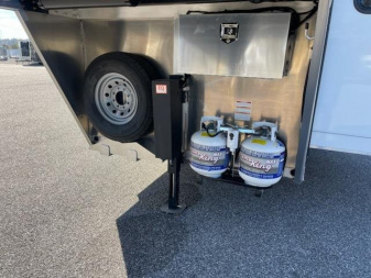 New 2024 Merhow Trailers 7309 RK-SLIDE Horse Trailer