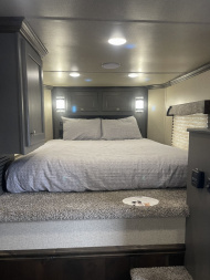 New 2024 Merhow Trailers 7309 RK-SLIDE Horse Trailer