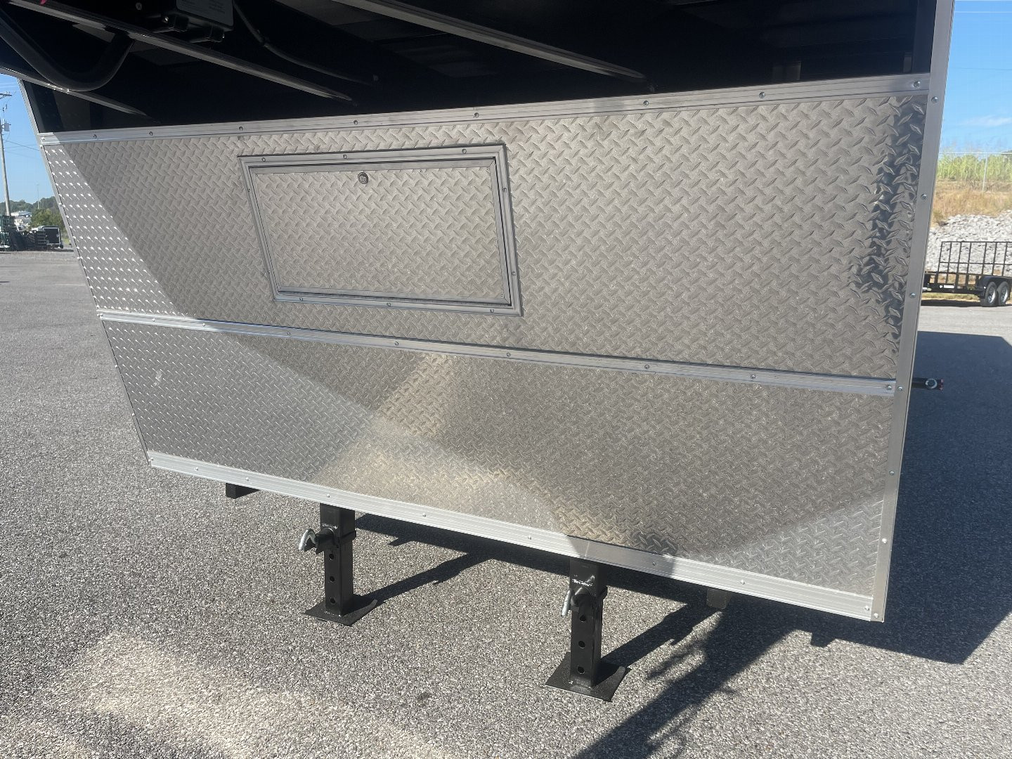 New 2025 HOMESTEADER TRAILER G32H2 Cargo / Enclosed Trailer