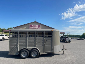 New 2025 CALICO TRAILERS 16X6X7' Stock-BP Horse Trailer