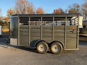 New 2025 CALICO TRAILERS 16X6X7 Stock Horse Trailer
