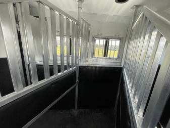 New 2025 Merhow Trailers 8313 RWS Horse Trailer