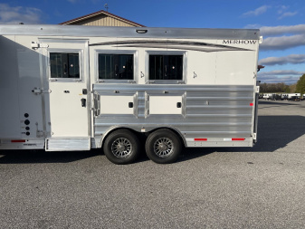 New 2025 Merhow Trailers 8313 RWS Horse Trailer