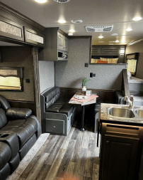 New 2025 Merhow Trailers 8313 RWS Horse Trailer