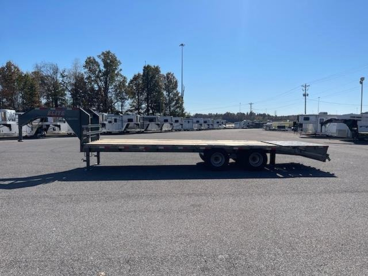 New 2024 Elite Trailers 20+5 Equipment Trailer