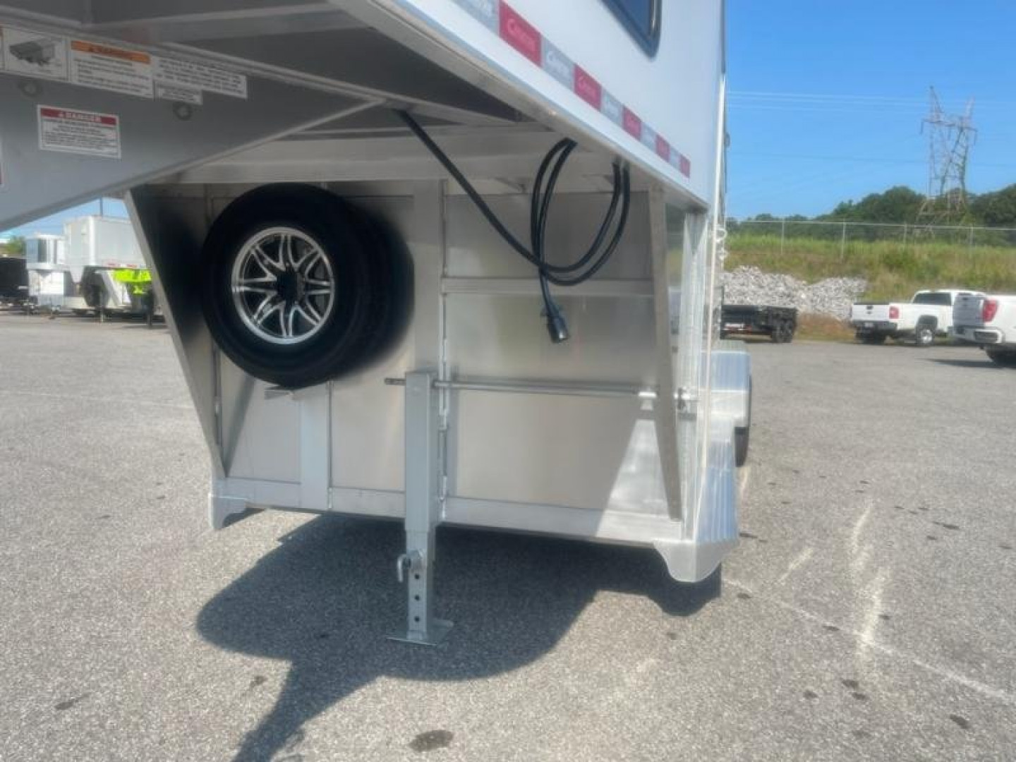 New 2024 Cimarron Trailers LONESTAR 20' -STOCK-COMBO Stock / Stock Combo Trailer