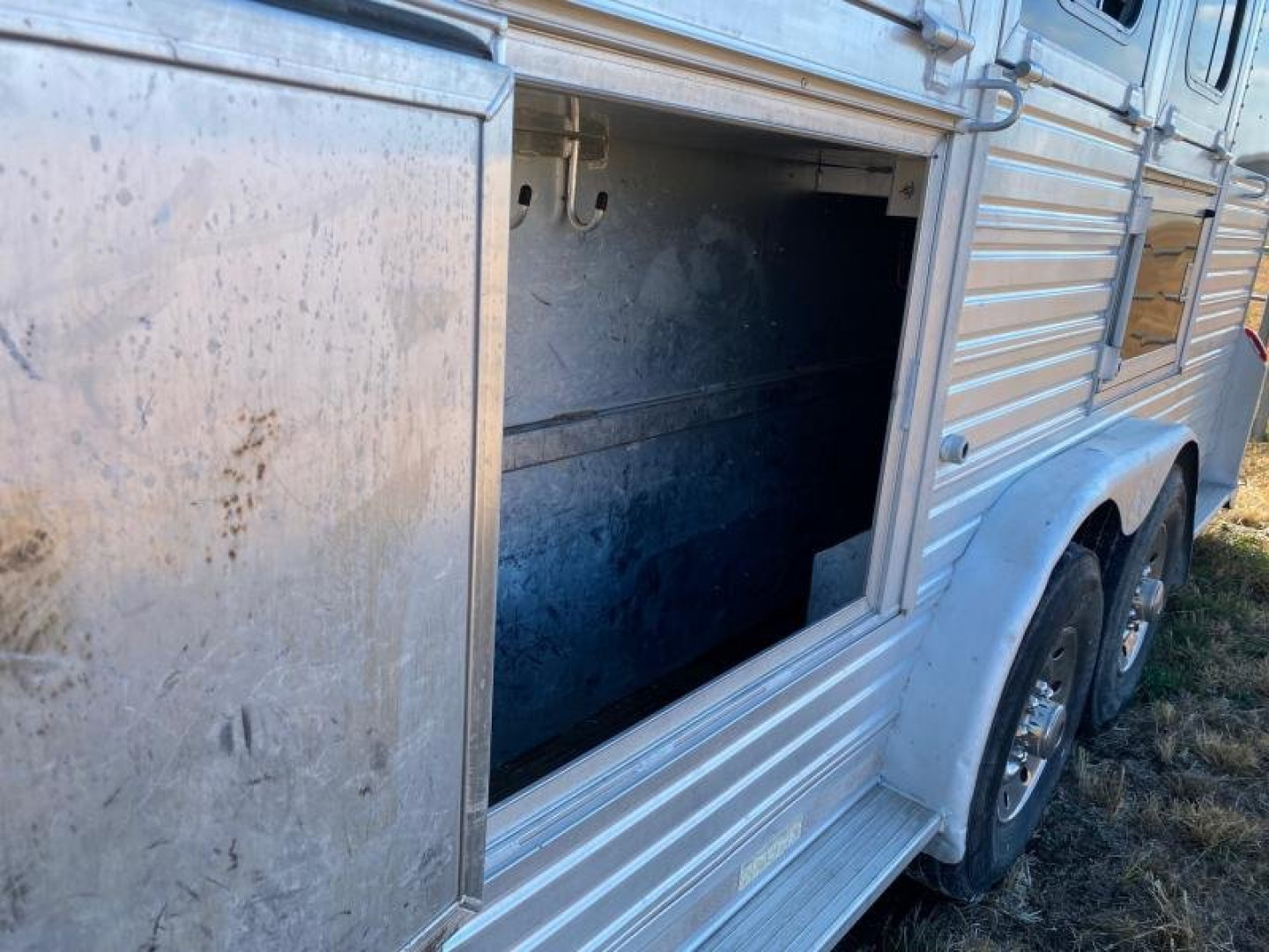 Used 1999 C and C Trailers 4 horse Horse Trailer