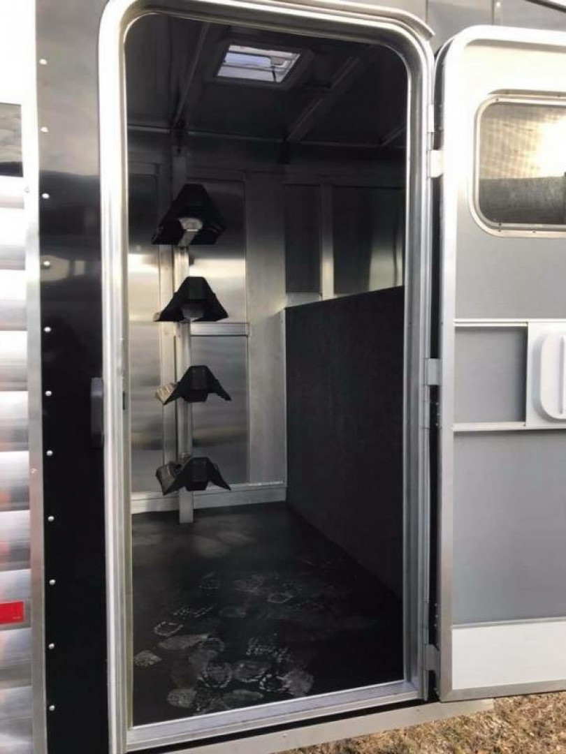 New 2018 Kiefer Built Stock Combo Livestock Trailer