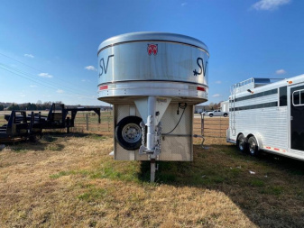 Used 2016 Other WW Horse Trailer