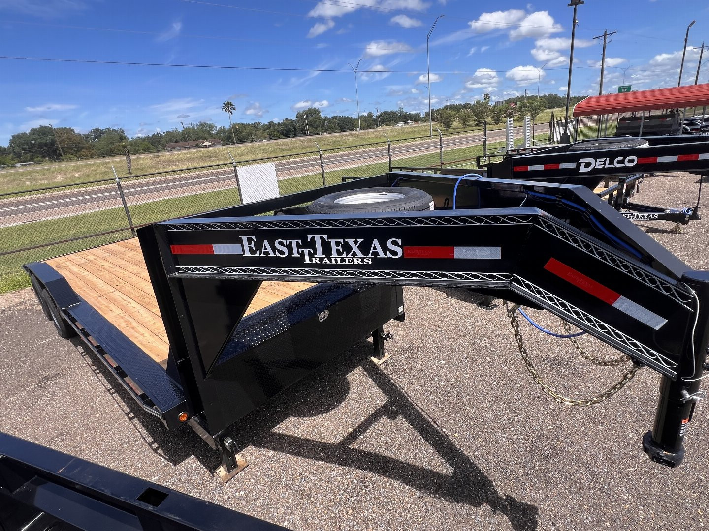 New 2026 East Texas Trailers 102x24ft Gooseneck Equipment Trailer