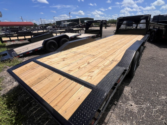 New 2026 East Texas Trailers 102x24ft Gooseneck Equipment Trailer