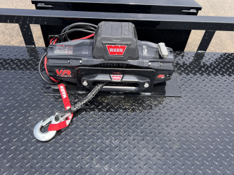 New 2026 East Texas Trailers 83x20ft Car Hauler w/Winch