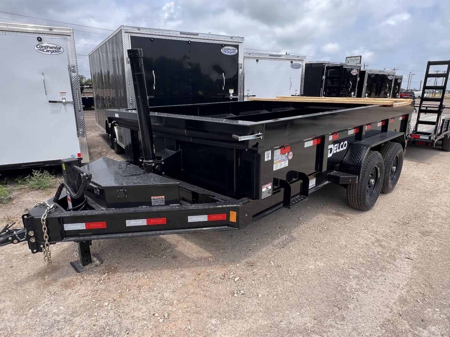 New 2025 Delco Trailers 83x14ft Telescopic Dump Trailer