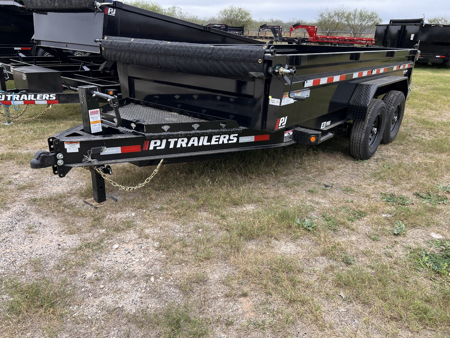 New 2025 PJ Trailers 83x14ft Heavy Duty Dump Trailer