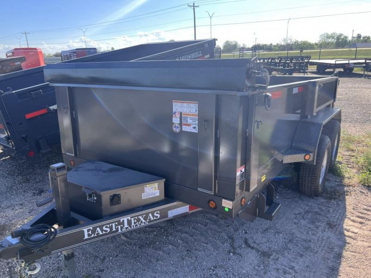 New 2024 East Texas Trailers 77x12ft Dump Trailer