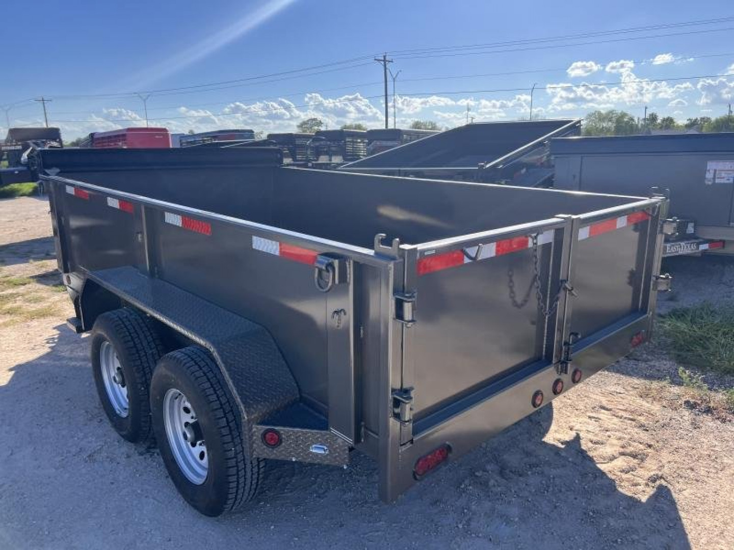 New 2024 East Texas Trailers 77x12ft Dump Trailer