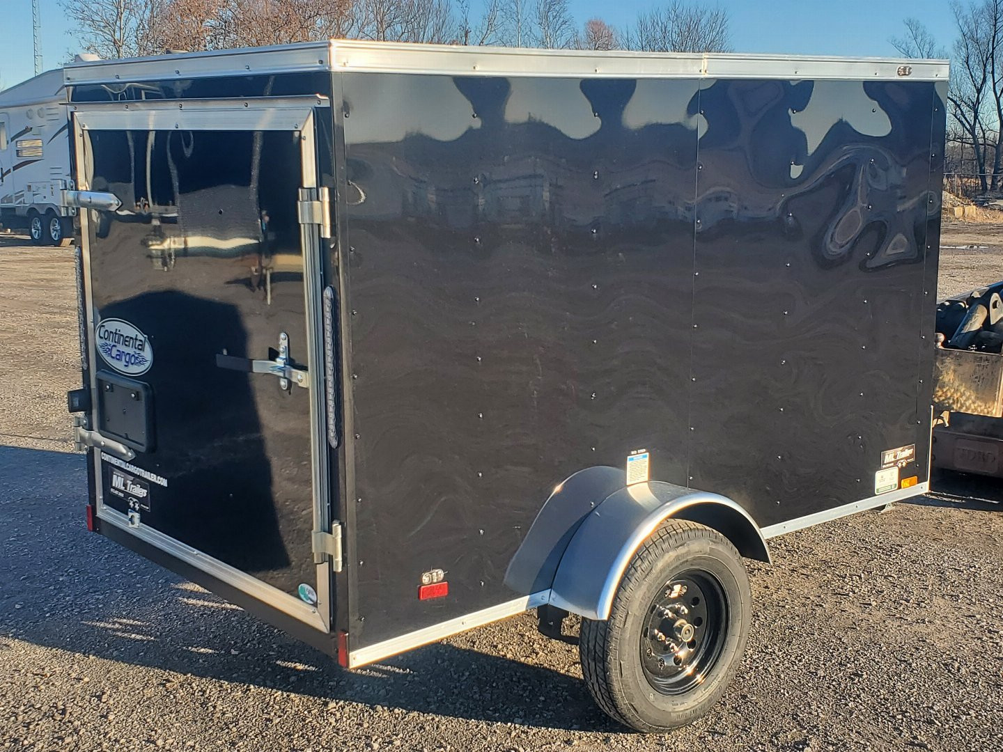 New 2025 Continental Cargo RS58SA Enclosed Cargo Trailer