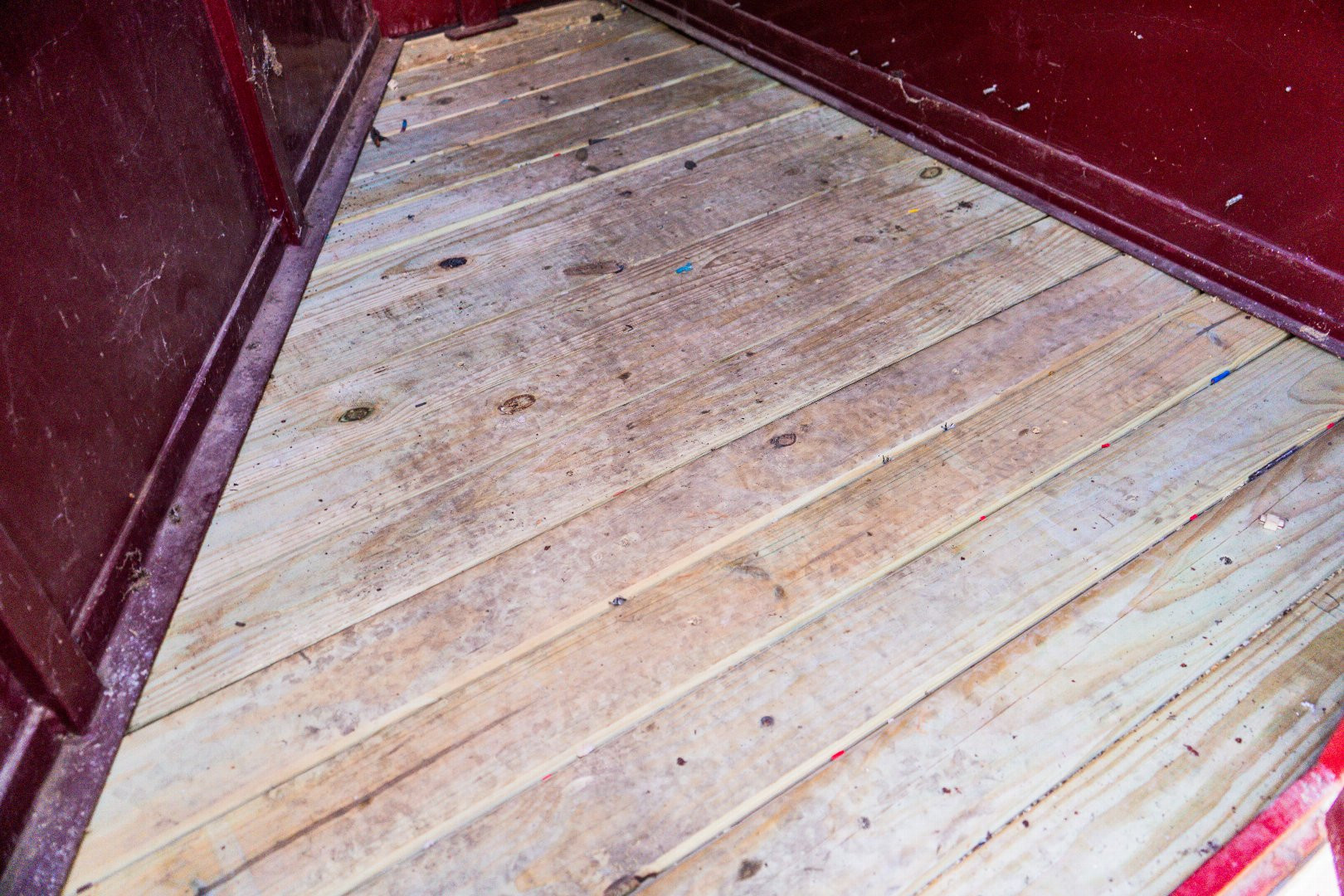 Used 1994 Featherlite Trailers 2 Horse slant Gooseneck Stock / Stock Combo Trailer