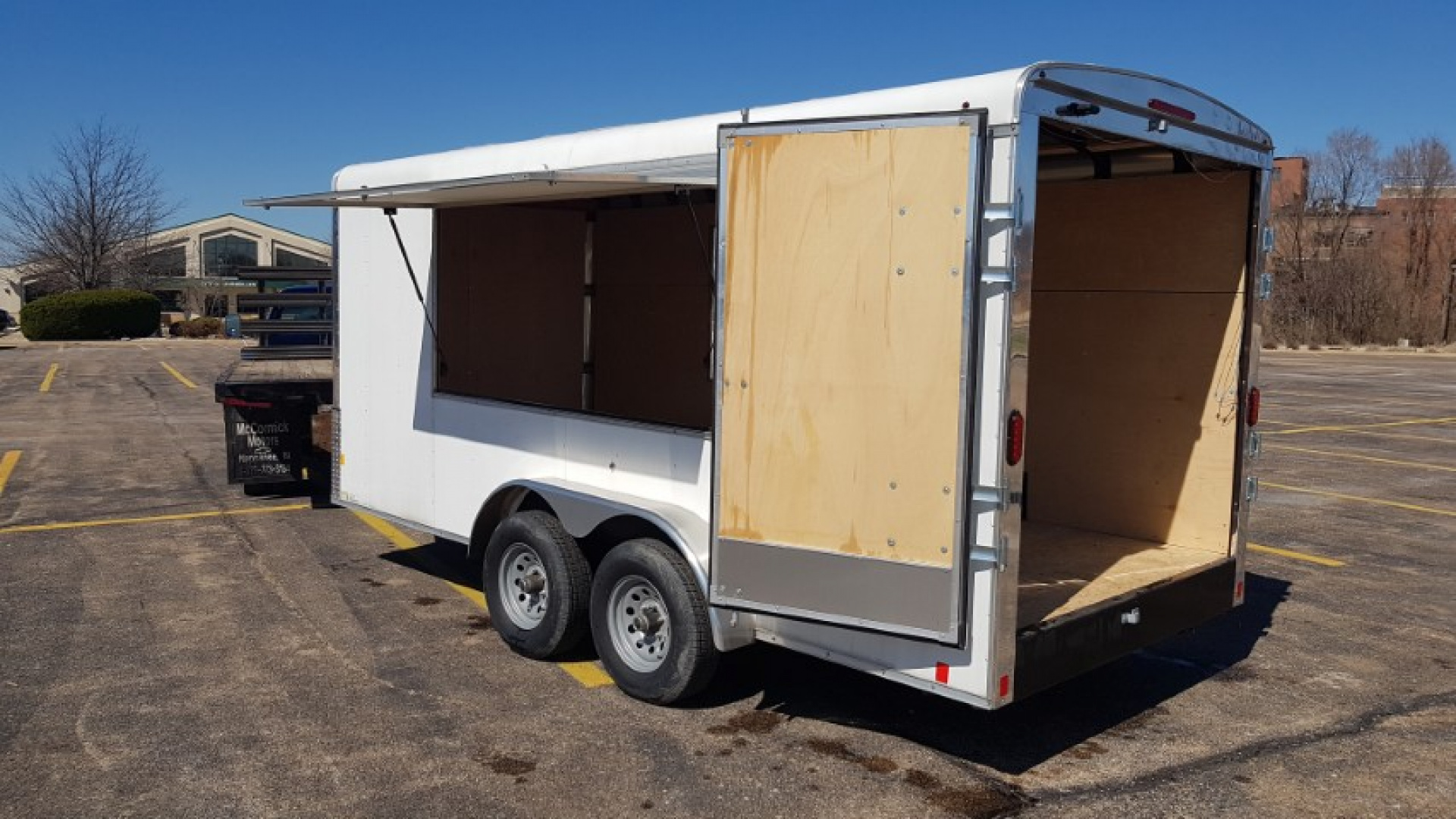 New 2023 Interstate I 716 TA3 Concession trailer