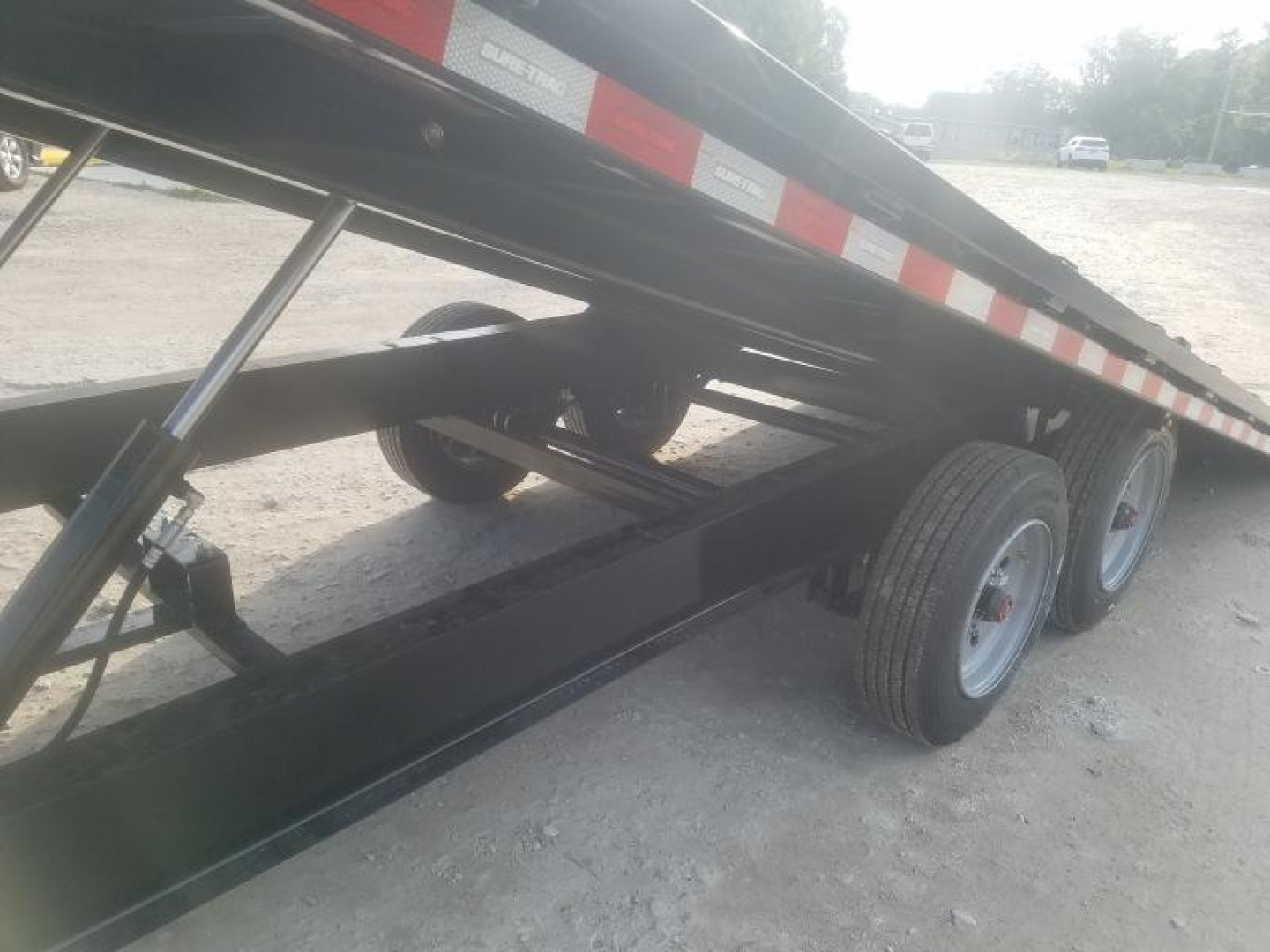 New 2023 Sure-Trac 8.5 x 22 Heavy Duty Power Tilt Deckover Trailer  17.6K