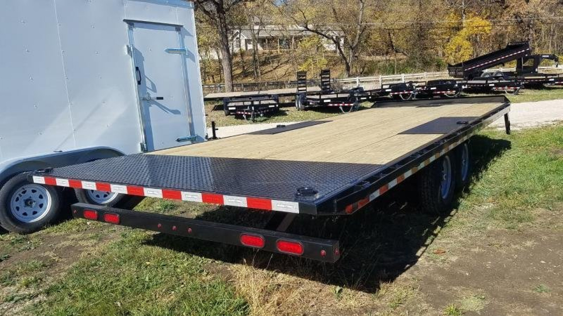 New 2025 Sure-Trac 8.5 x 22 Powertilt Deckover 14K