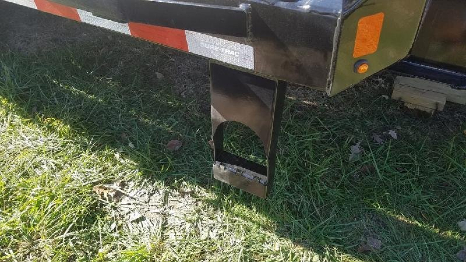 New 2025 Sure-Trac 8.5 x 22 Powertilt Deckover 14K