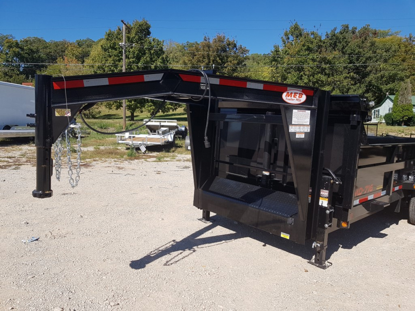 New 2026 MEB 82x16 Gooseneck 16K Telescopic Dump Trailer