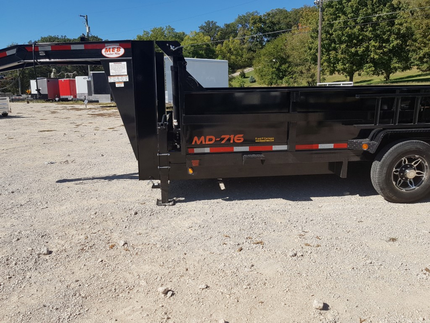 New 2026 MEB 82x16 Gooseneck 16K Telescopic Dump Trailer