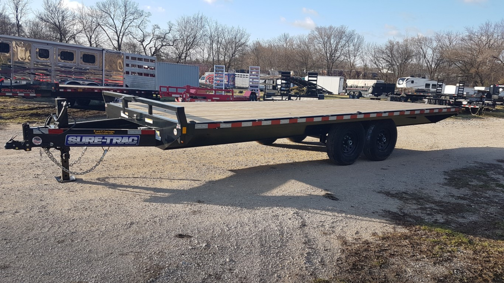 New 2025 Sure-Trac 8.5x20 Deckover Flatbed Trailer w/Ramps 15K