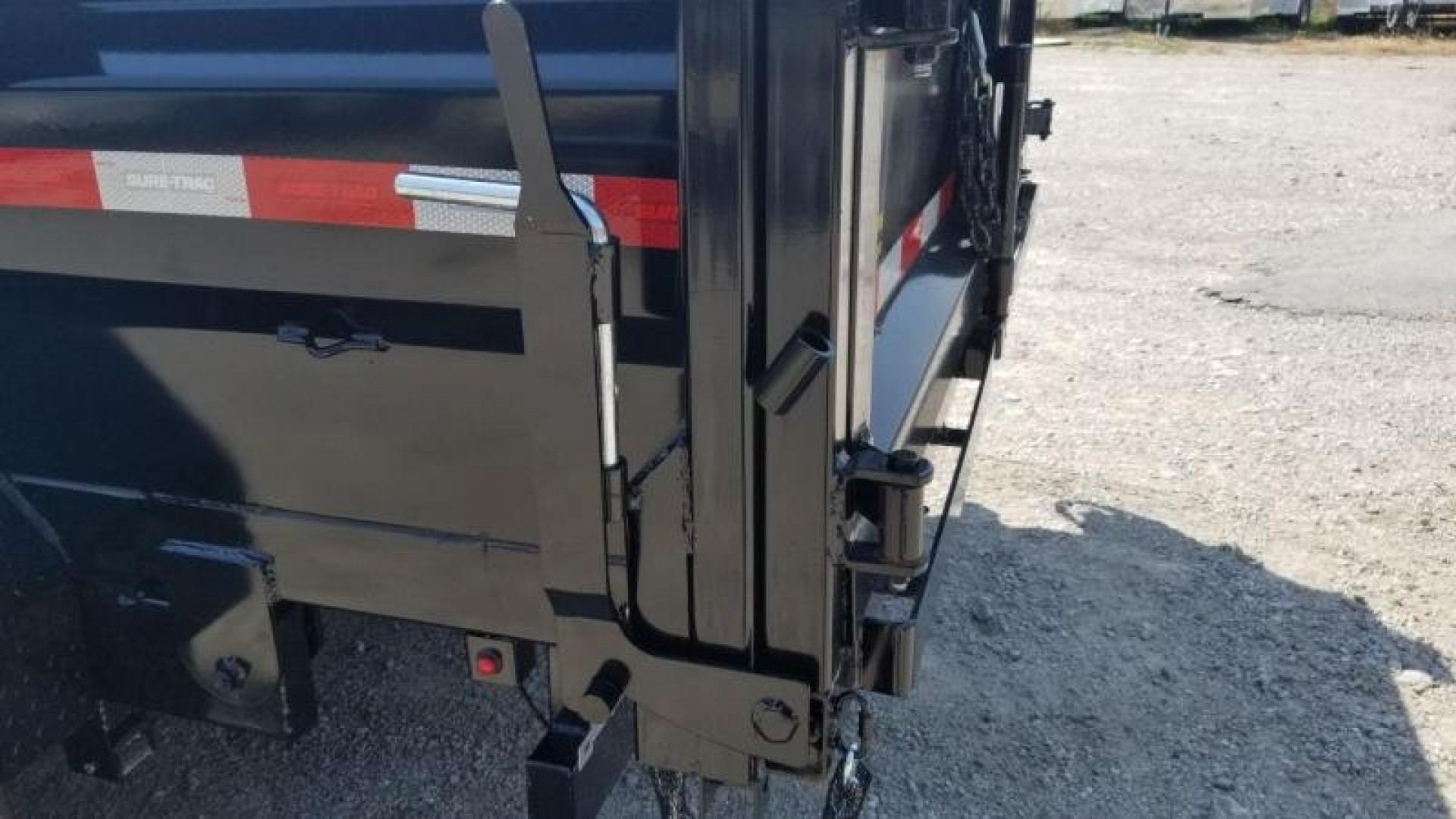 New 2023 Sure-Trac 82x14 Gooseneck Telescopic Dump Trailer 16k