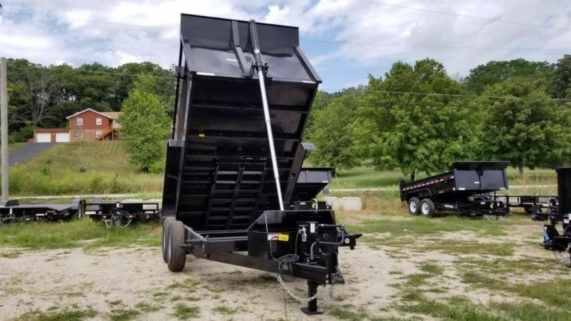 New 2027 Sure-Trac 82x16 Telescopic Dump Trailer w/4' Sides Dump Trailer