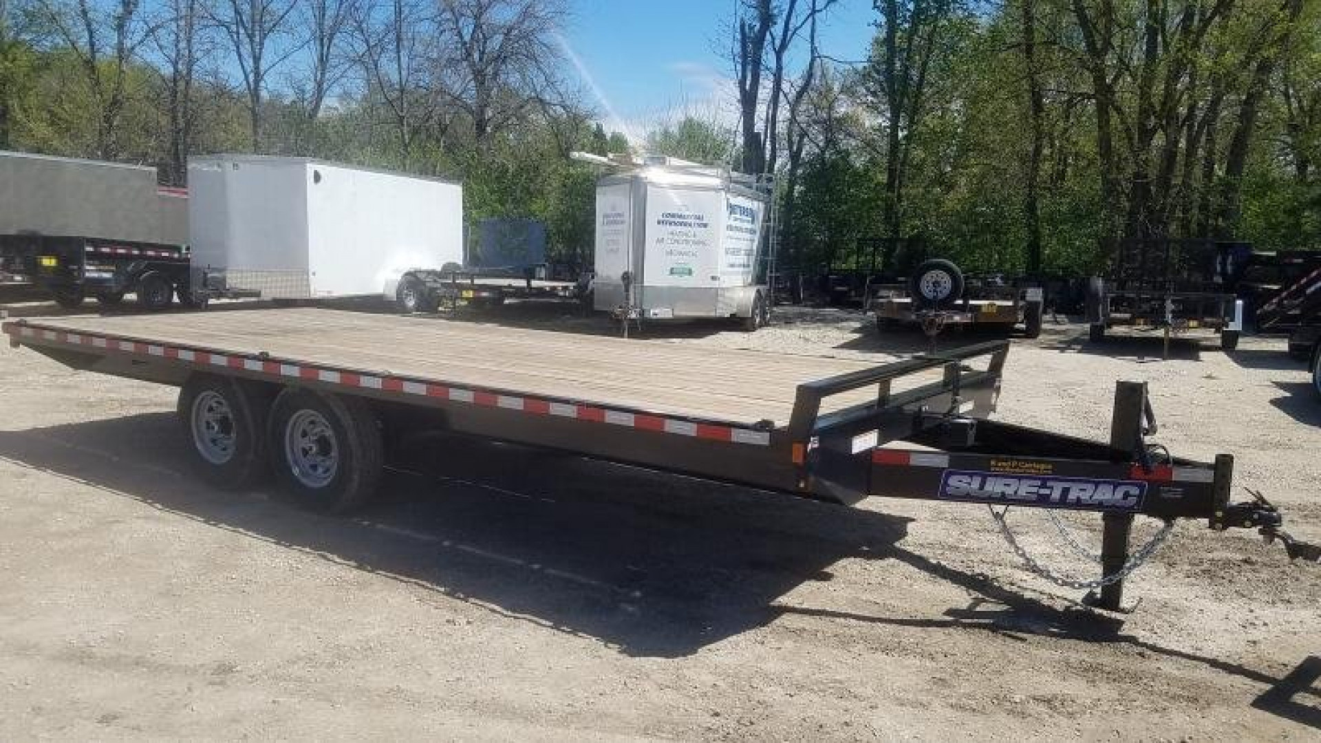 New 2025 Sure-Trac 8.5 x 20' Flatbed Deckover 14K Trailer