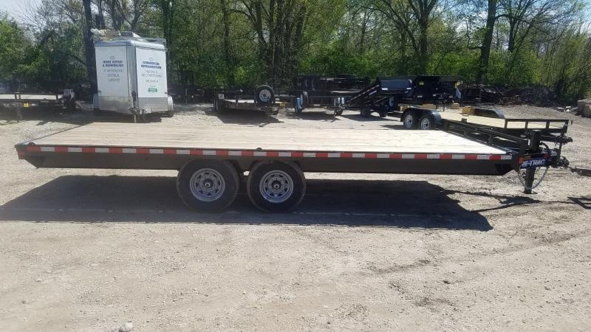New 2025 Sure-Trac 8.5 x 20' Flatbed Deckover 14K Trailer