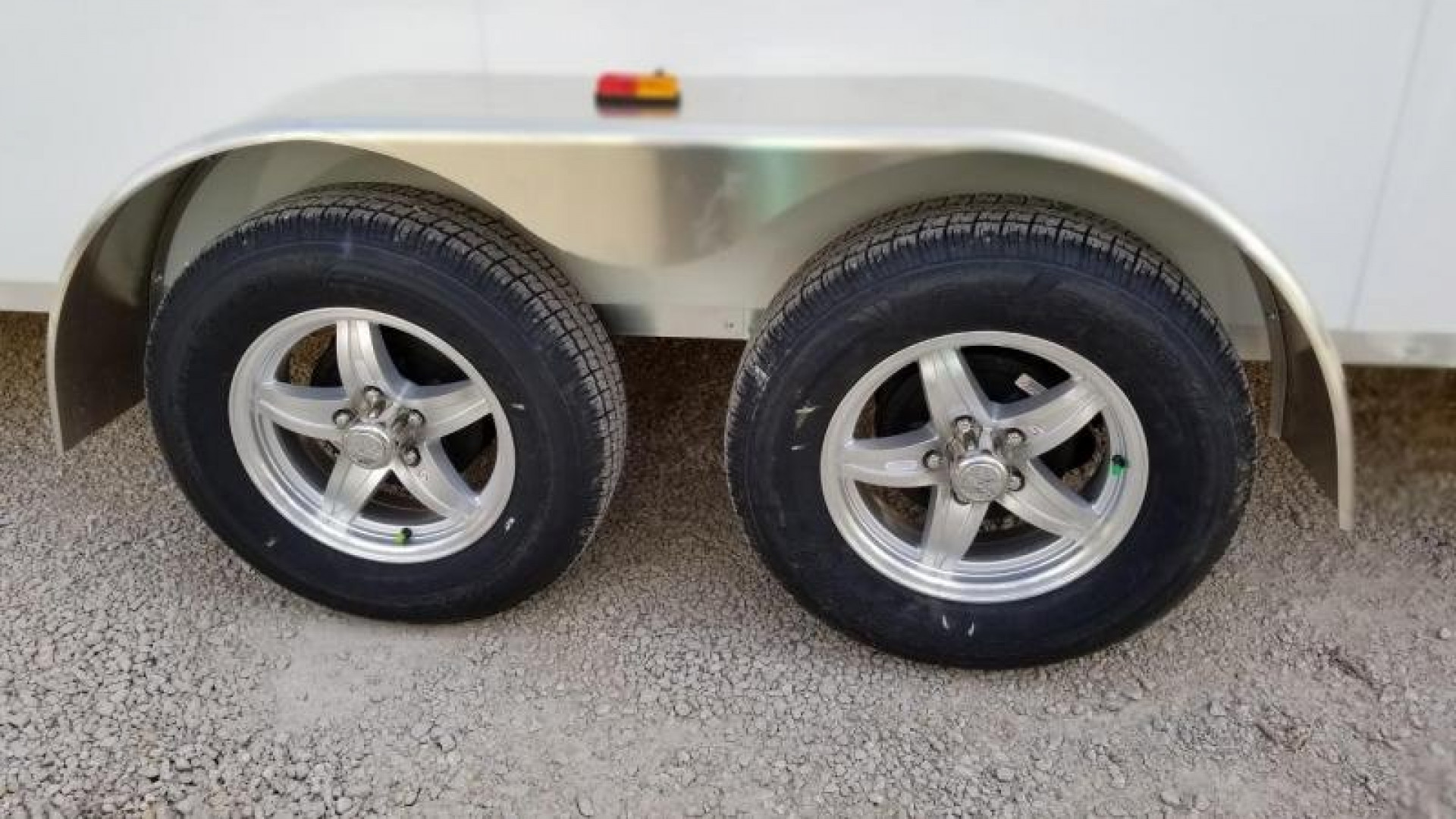 New ON ORDER 2024 R and R 7x22 SE Aluminum 4 Place Enclosed Snowmobile Trailer 7k