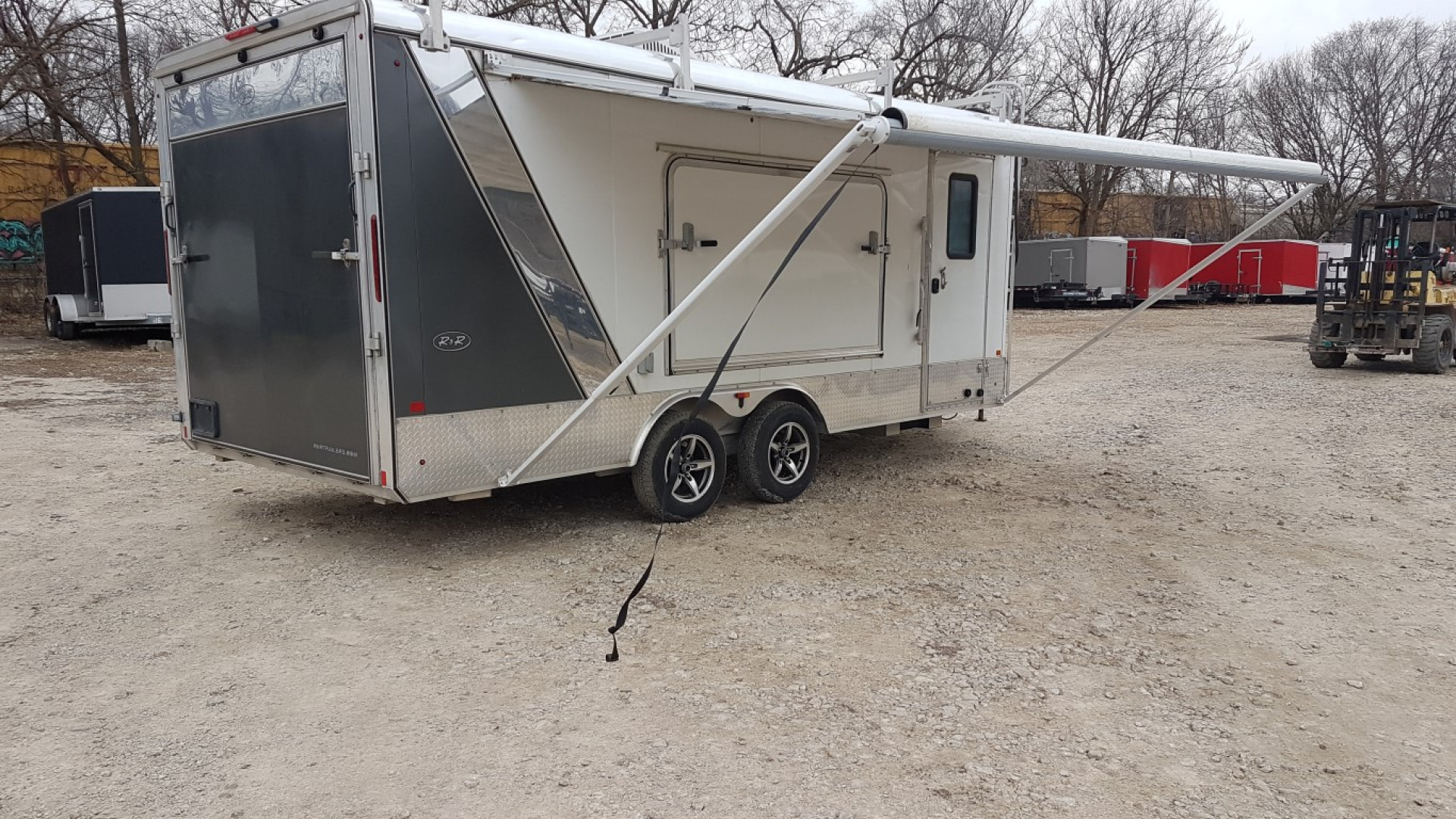 Used 2019 R&R 8.5 x 18 VDCP Aluminum Enclosed Toy Hauler Cargo Trailer