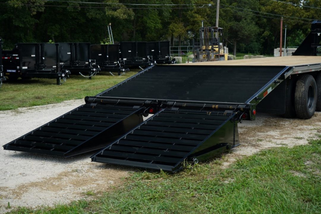 New 2026 MEB 8.5x22+5 Heavy Duty Gooseneck Equipment Trailer 14K