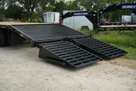 New 2026 MEB 8.5x22+5 Heavy Duty Gooseneck Equipment Trailer 14K