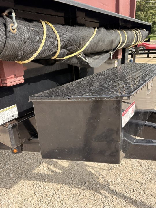 Used 2020 Sure-Trac 72x10 Single Ram DeckoverDump Trailer 10K