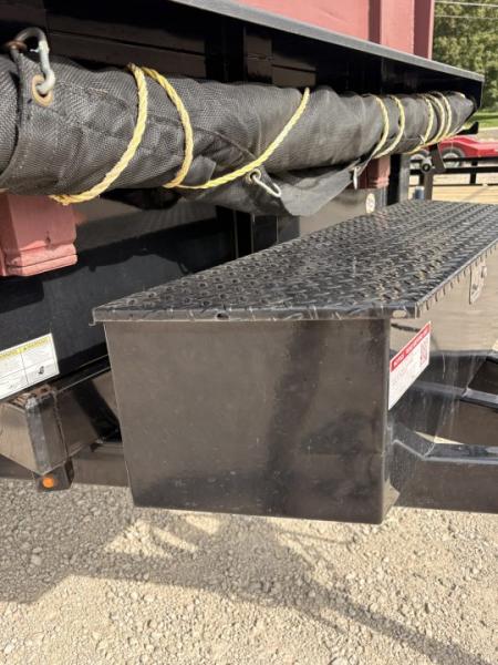 Used 2020 Sure-Trac 72x10 Single Ram DeckoverDump Trailer 10K