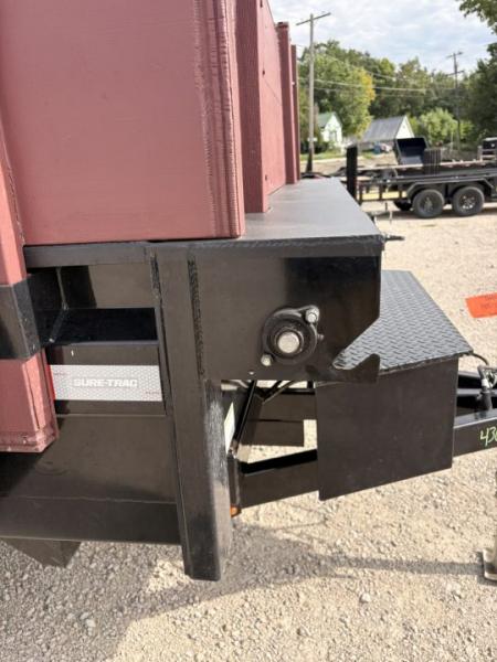 Used 2020 Sure-Trac 72x10 Single Ram DeckoverDump Trailer 10K