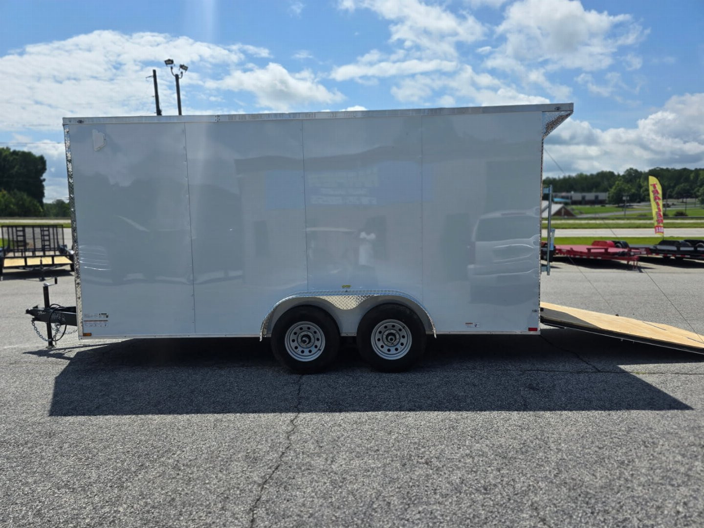 New 2025 7X16 10K QUALITY CARGO TANDEM AXLE ENCLOSED TRAILER WITH POLYCORE EXTERIOR