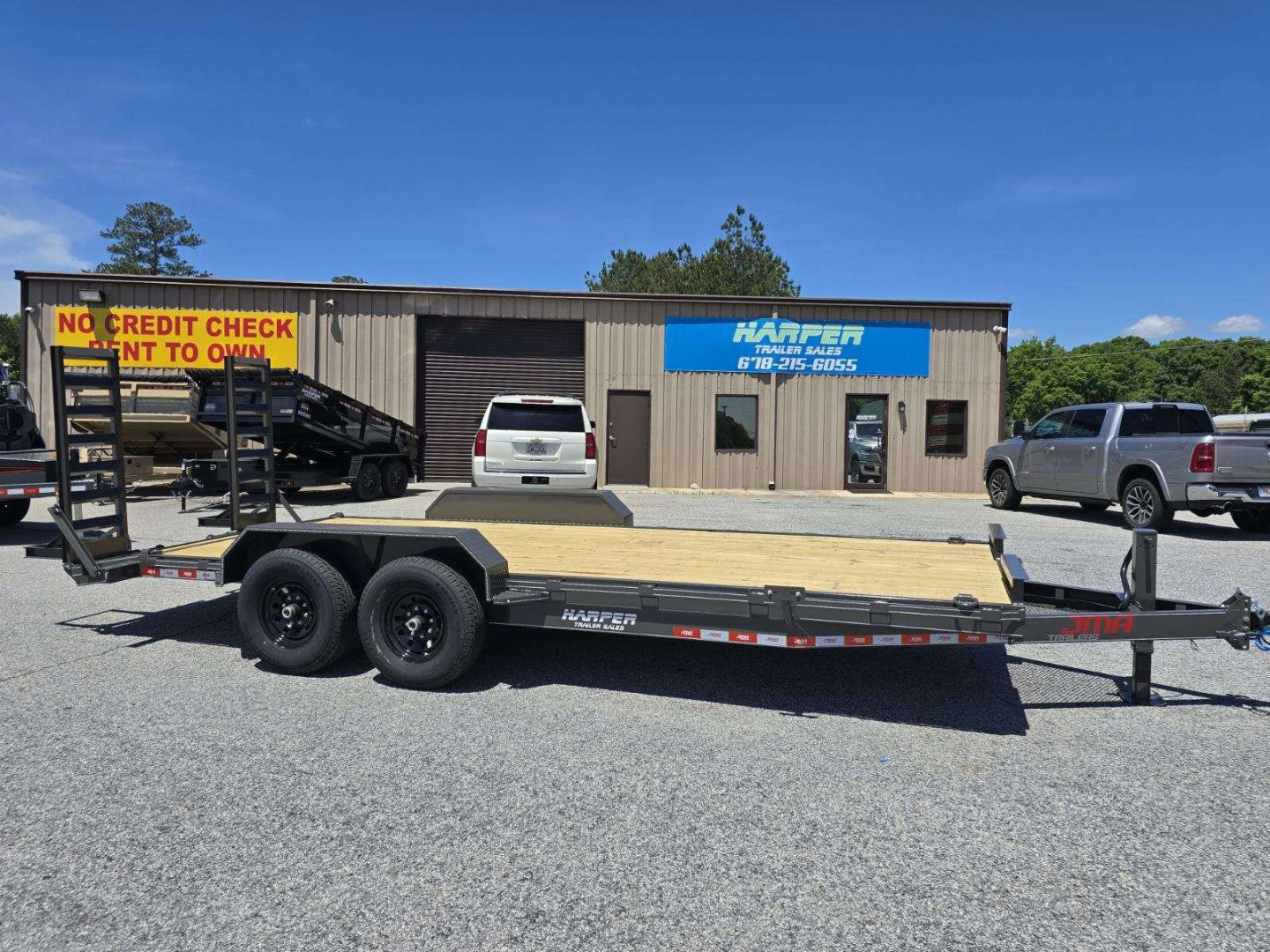 New 2025 82X20 14K EQUIPMENT HAULER WITH MESH CHAIN BOX & RUB RAIL