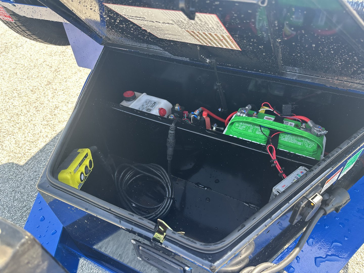 New 2025 BUCKSHOT 5X10 7K DUMP TRAILER 18" WALLS WITH SPARE TIRE