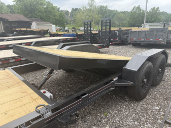 New 2025 Diamond C Trailers HDT 207 20X82 PACESETTER Equipment Trailer