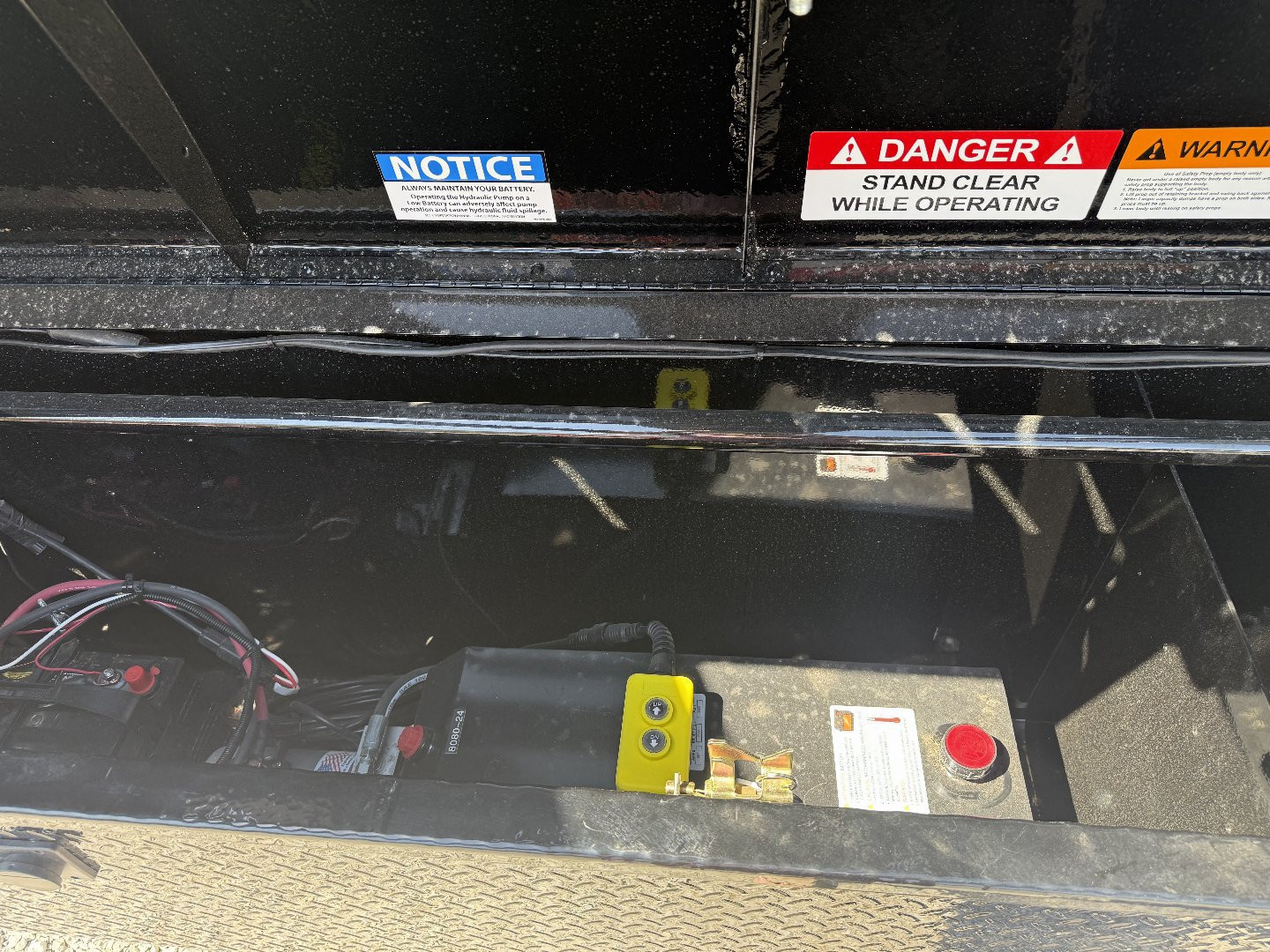 New 2025 Diamond C Trailers LPT-GN 207 14X82 Dump Trailer